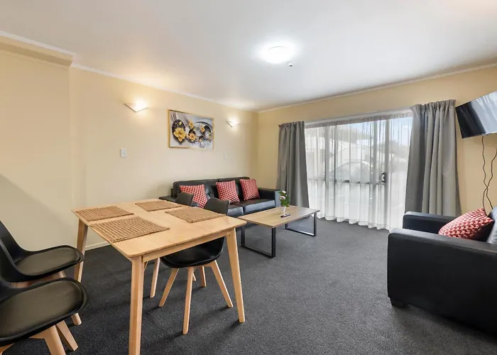 Fenton Court Rotorua