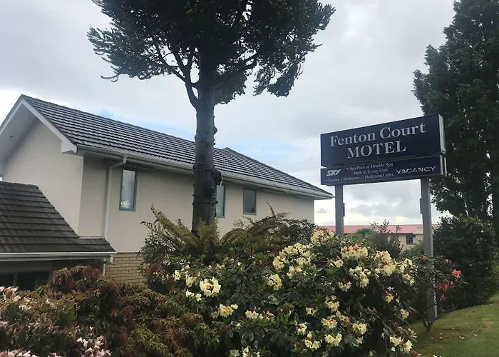 Motel Fenton Court